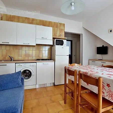 Lory Apartment