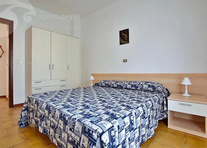 Lory Линьяно-Саббьядоро