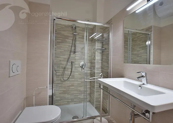 Lory Линьяно-Саббьядоро